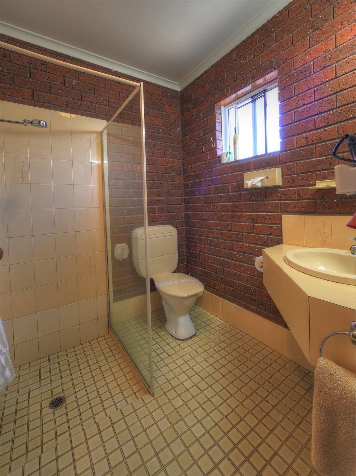 Bairnsdale Tanjil Motor Inn Exteriör bild